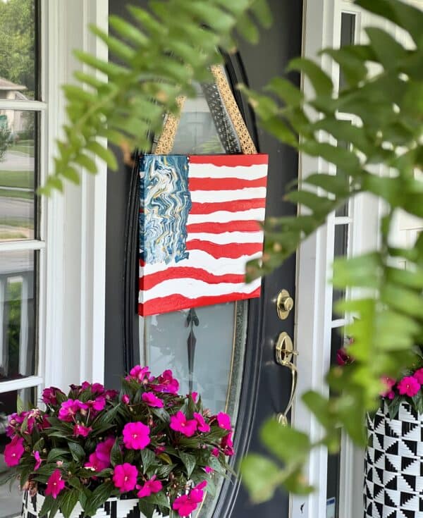 7 Simple Ways to Decorate Your Porch for July 4th - Sonata Home Design