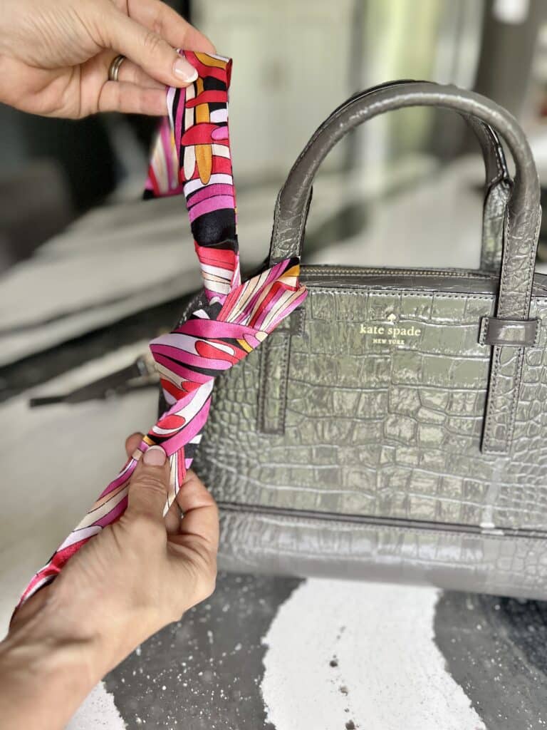 How to Tie a Scarf on a Purse: 7 Ways to Add Flair