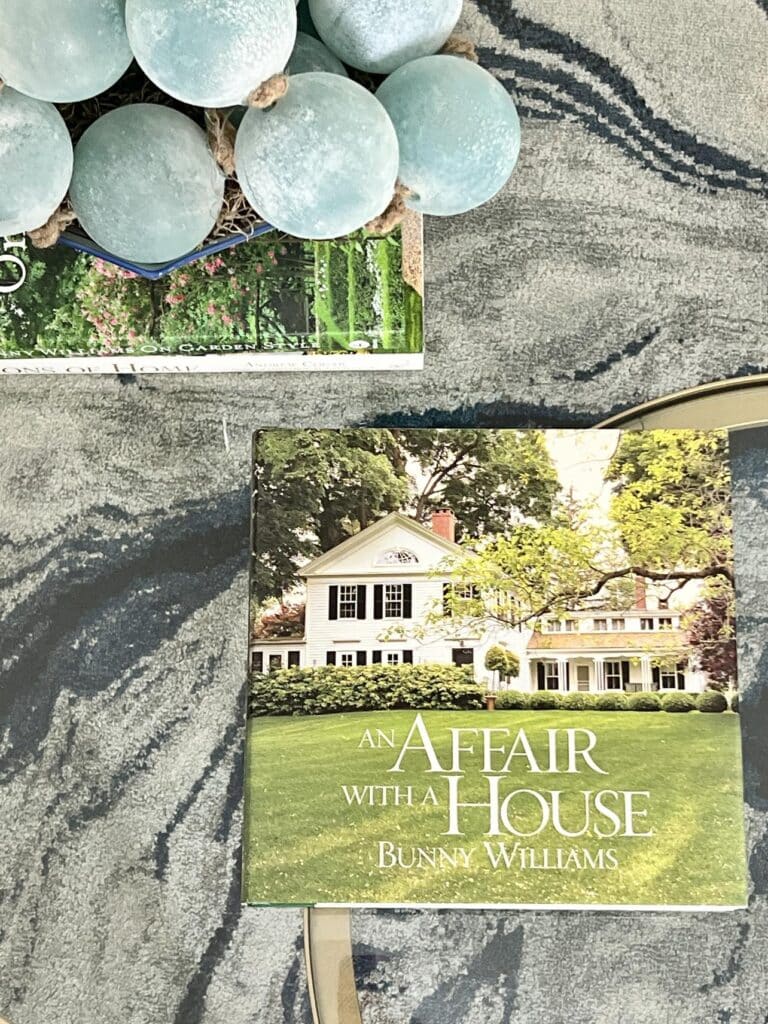 A book titled "An Affair with a House"