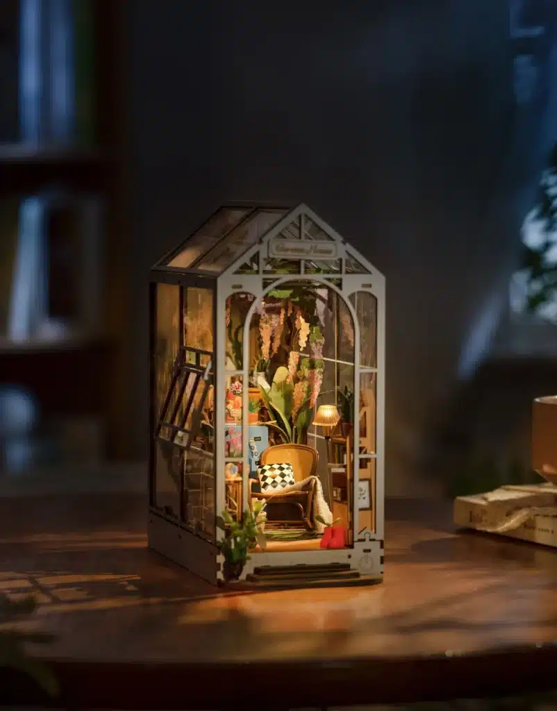 A garden house miniature is a home find gift.