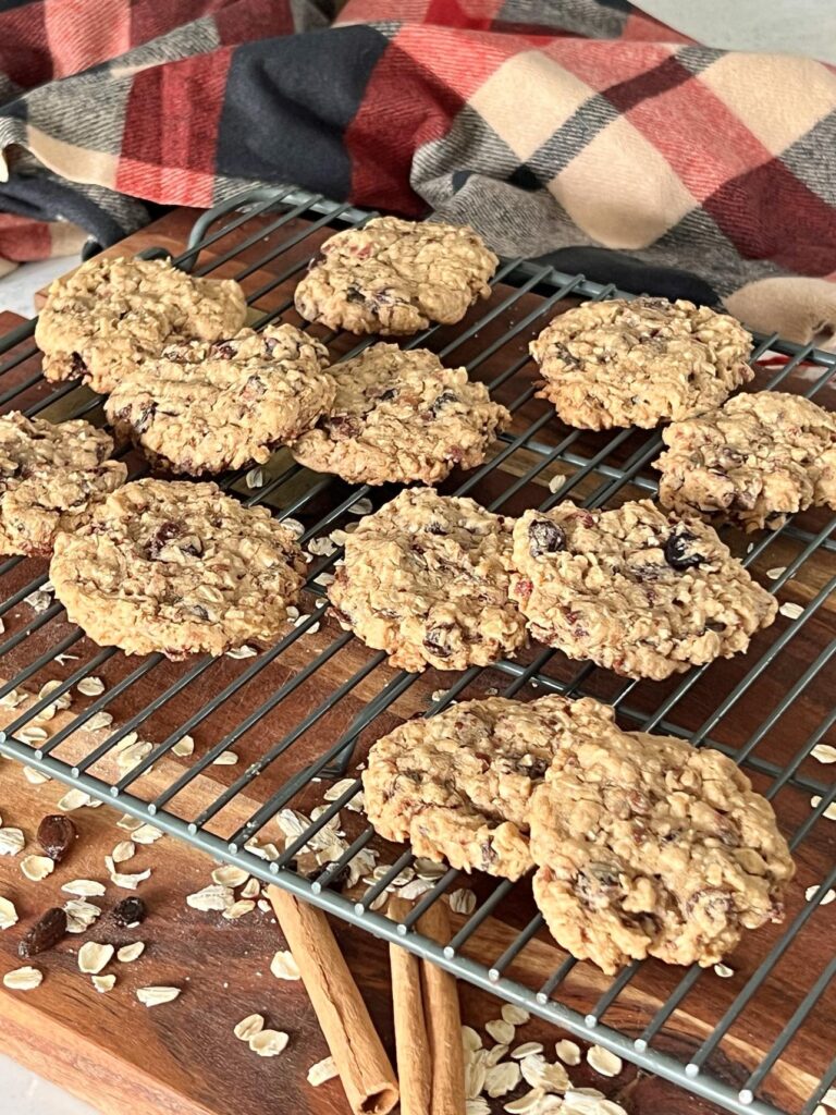 Chewy oatmeal raisin cookies bakery style recipe.