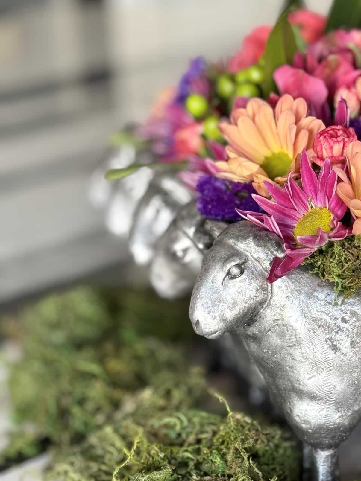 From Grocery Store to Gorgeous: A Simple Spring Centerpiece Idea